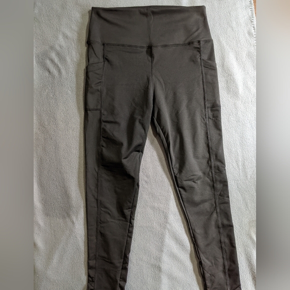 NEW Black Leggings Large polyester spandex‎ - Picture 1 of 4